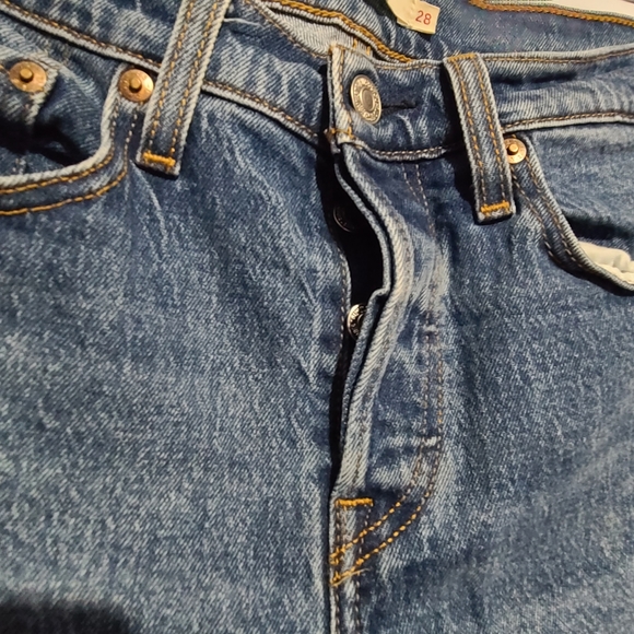 R. Levi's women's blue, wedgie, icon jeans, size 28 - Picture 6 of 13